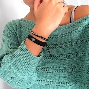 Handmade set of 2 bracelets, Friendship waterproof macrame bracelet.